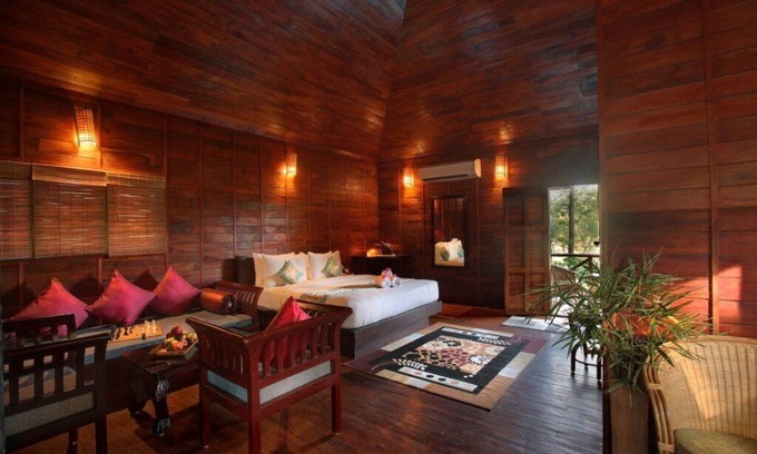 Somvarpet Hotel | Gokulam Grand Resort and Spa Coorg