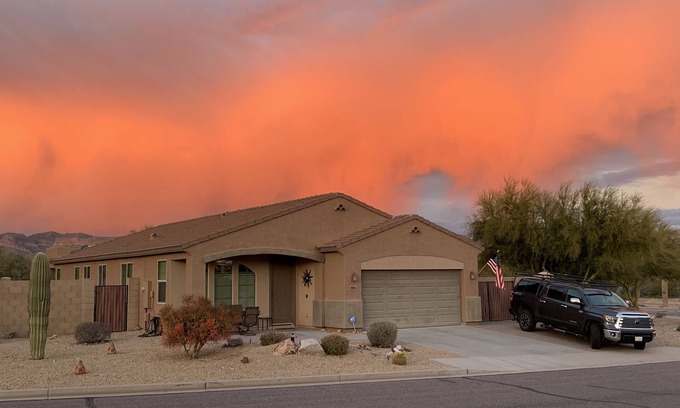 Gold Canyon House | Gold Canyon, Hot Tub, view of Superstition Mountains golfing, hiking, biking.