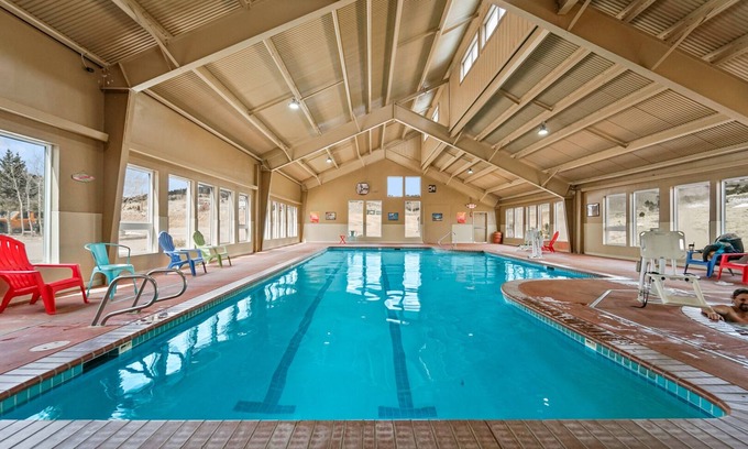 Cripple Creek Hotel | Gold King Mountain Inn