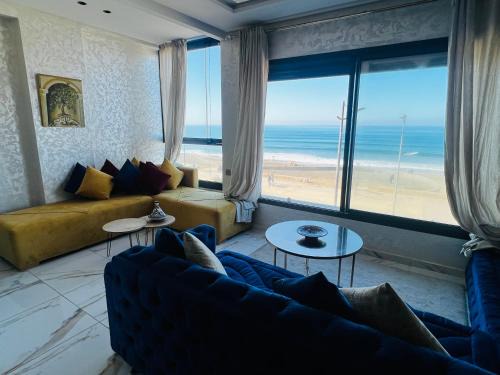 Mehdya Apartment | Golden Beach Elegance Sea View & Serenity