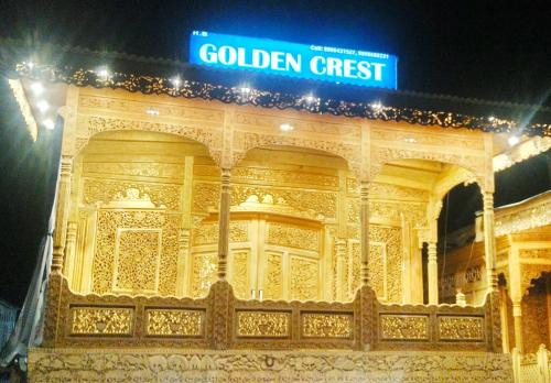Dal Lake Boat Rental | Golden Crest DALLAKE