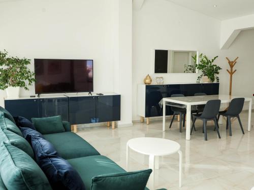 Ruma Apartment | Golden Gate 21