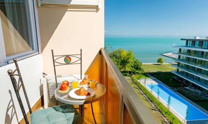 Siofok Aranypart Apartment | Golden Gate by Interhome