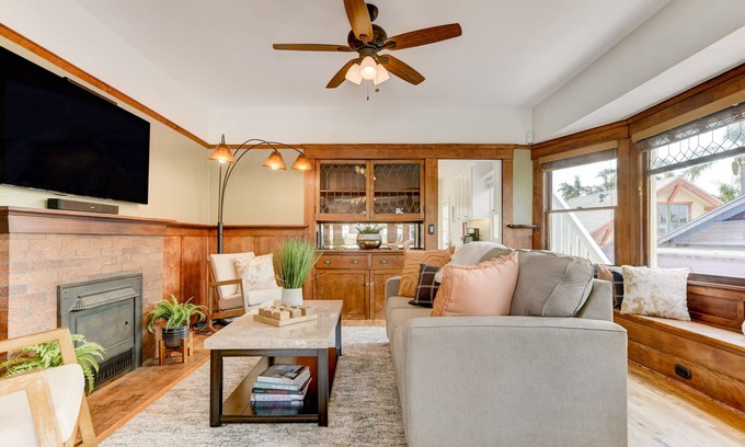 Golden Hill House | Golden Hill Craftsman remodeled Retreat Bungalow - San Diego at your Doorstep!