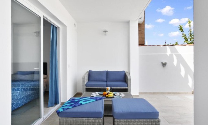 Costa Adeje Apartment | GOLDEN HOLIDAYS, Heated Pool, Air Con, Internet, Parking