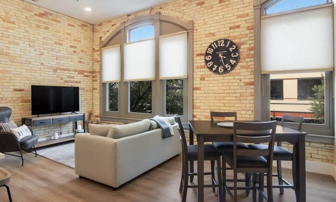 Traverse City Condo | Golden Lofts Unit 3 Downtown Traverse City 2bd/2ba