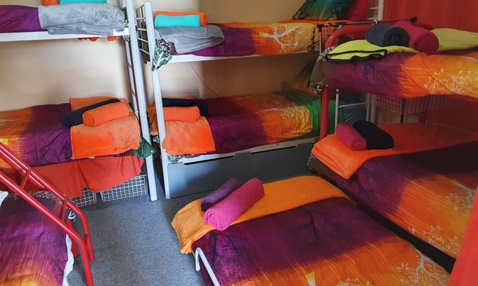 Mount Morgan Apartment | Golden Mount Rest, 9 guest's max, 1 Double, 7 Singles