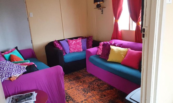 Mount Morgan Bed & Breakfast | Golden Mt Rest on James