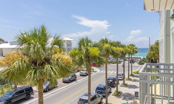 Santa Rosa Beach Condo | "Golden on 30A" | Gulf Views | Pool & hot tub| Tennis | Walk to Shops & Restaurants