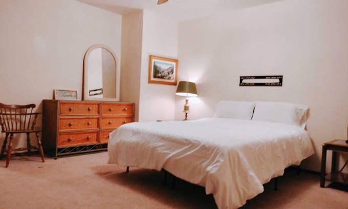 Fort Sill Apartment | Golden Sunflower's Apartment A1