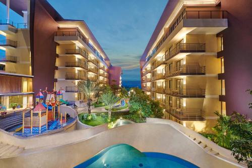 Oro Oro Ombo Resort | Golden Tulip Holland Resort Batu