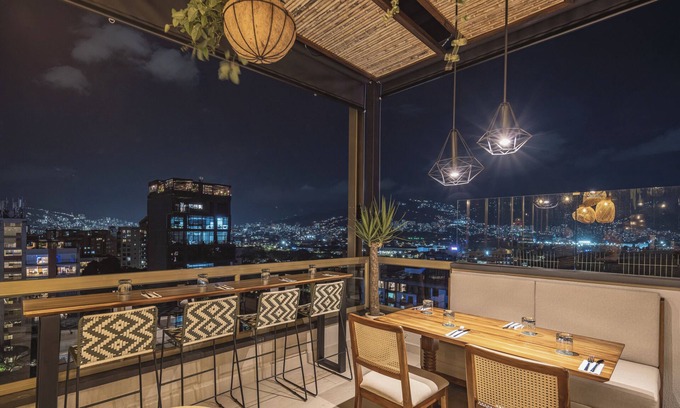 Astorga Hotel | Golden Valley Hotel