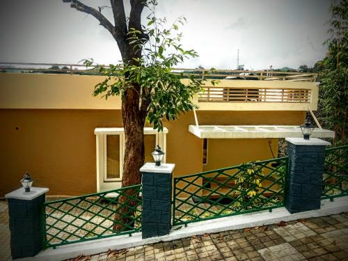 Elappara Apartment | Golden Valley Vagmon