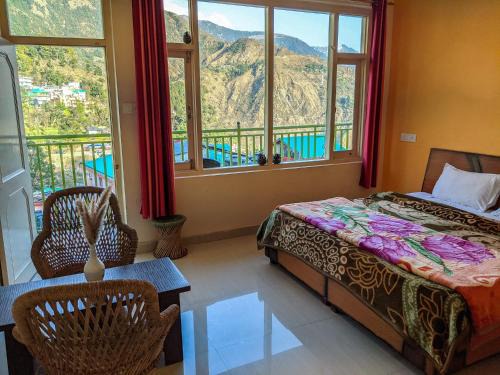 Dharamshala House | Golden View B&B