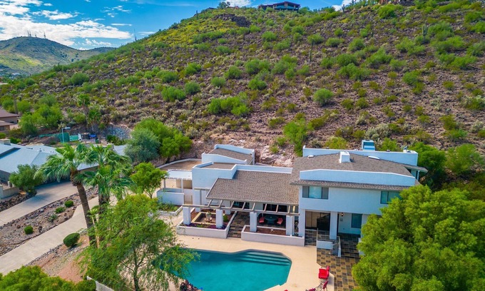 Moon Valley House | Golf Community, N. Phoenix/Scottsdale/Sports, Custom Estate. Mountainside+ Views