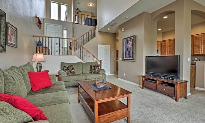Gold Canyon House | Golf Course View & Pool Access: Gold Canyon Gem
