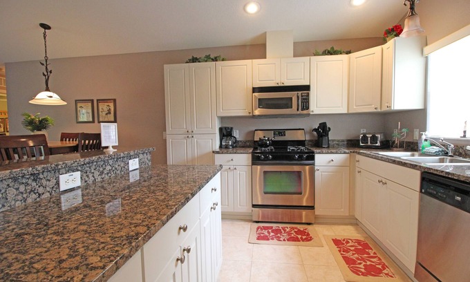 Inverness Condo | Golf Retreat, walk to the course by RedAwning