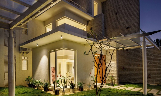 Agara Villa | Golf View Home by Stayjade