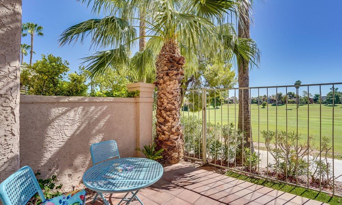 Gardens Development House | Golf View Resort Like Living in Heart of Old Town - 2 Bd + Den, 2 Ba, garage!