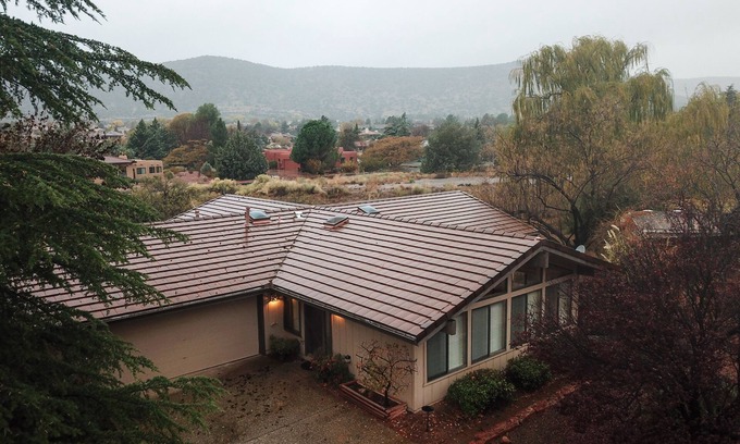 Oak Creek House | Golf Views - Bell Rock - Hiking - Modern Comforts