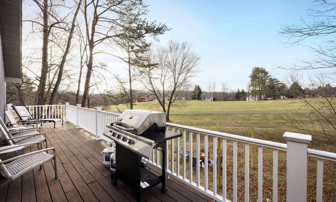 The Woods Cabin | Golf Views, Fireplace, 2 Fire Pits, Grill & Deck