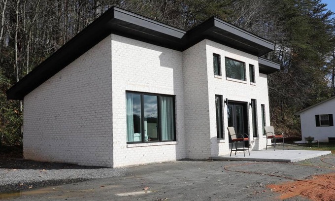 Mount Airy House | Golf Views Mount Airy