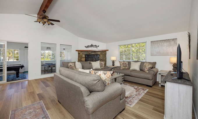 Prescott Country Club House | Golfer's Paradise