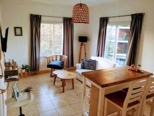 Tandil Apartment | Golondrinas Suites, depto céntrico con ascensor y cochera