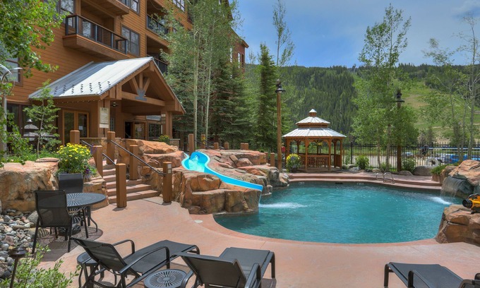 River Run Condo | Gondola-side, oversized 1 BR. Pool, 2 hot tubs, in the heart of Keystone village