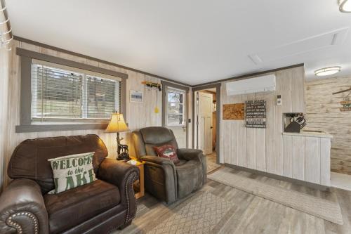 Kimberling City House | Gone Fishin cabin