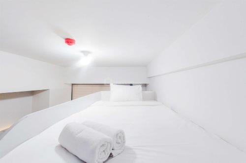 Pamulang Apartment | Good Deal Studio at The Parc South City Apartment By Travelio