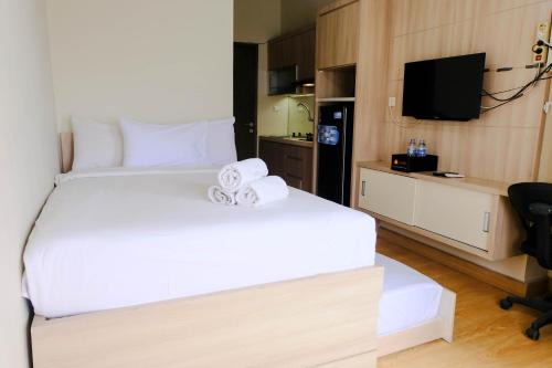 Cileunyi Apartment | Good Deal Studio Room at Easton Park Residence Jatinangor Apartment By Travelio