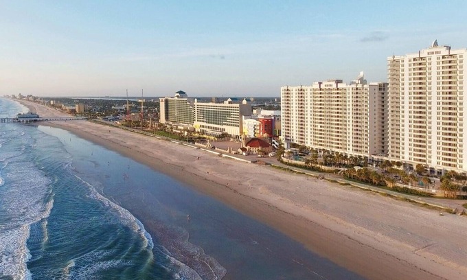 Daytona Beach Condo | Good Times and Tan Lines!
