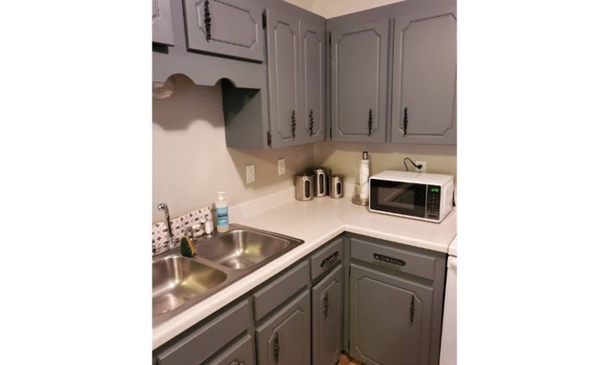 Crocker Apartment | Good Vibes - #4 - near Fort Leonard Wood