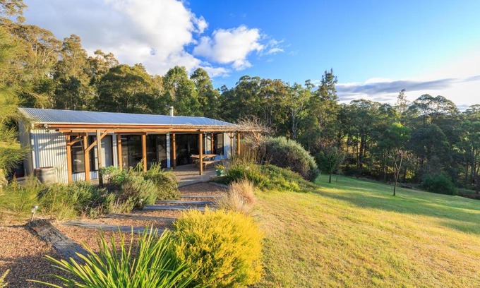 Mount View House | Goosewing Cottage