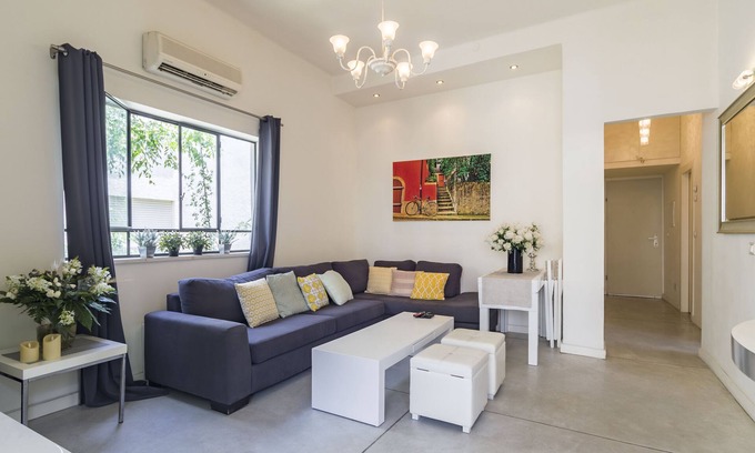 Tel Aviv Promenade Apartment | Gordon Beach Ruppin street Best location