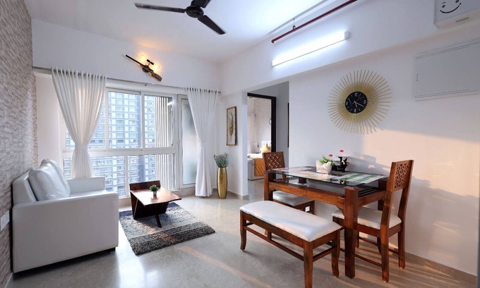 Malad East Apartment | Goregaon Exhibition 2 BHK- Perfect Business Stay