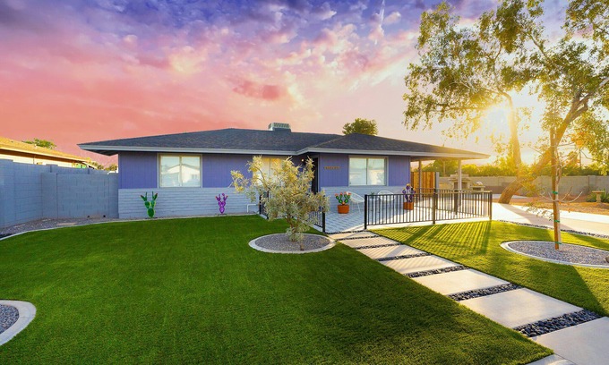 Gilbert House | Gorgeous 100% remodeled home in Downtown Gilbert