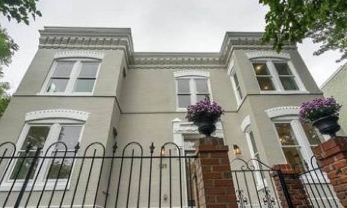 Capitol Hill House | Gorgeous 1BR apt/Capitol Hill/Eastern MarketnEntire rental unit in Washington