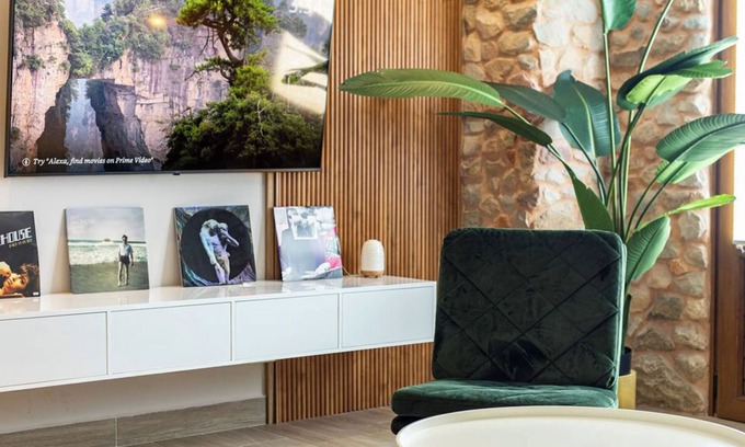 El Chorrillo Condo | Gorgeous 2 bdr 🛏️ + 2 bthr 🛁In Historic Center w/Rooftop Pool 🌇