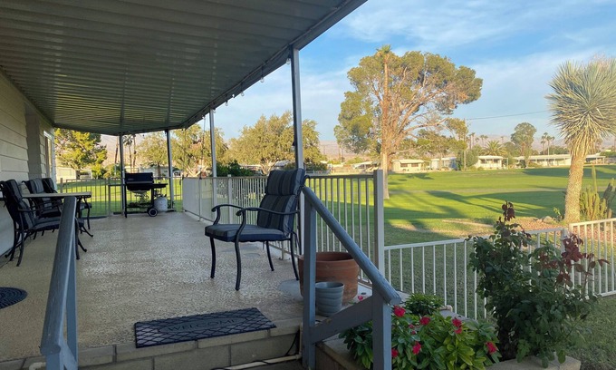 Thousand Palms House | Gorgeous 2-bedroom mobile home in Thousand Palms with WiFi, AC