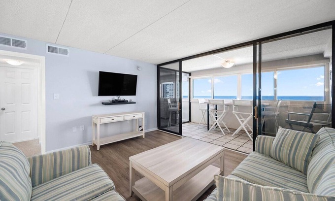 North Ocean City Condo | Gorgeous 2 Bedroom Atlantis Condo Steps from the Beach!