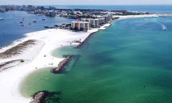 Holiday Isle Condo | ðGORGEOUS~2BR East Pass Towers 306 & 100 Gulf Shores Drive,DESTIN, FL~WALK2BEACH