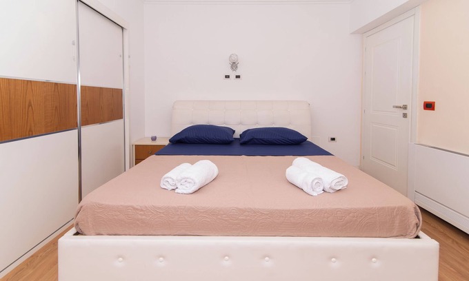 Tirana Apartment | Gorgeous 3 Bedroom Apartment in the very center of Tirana
