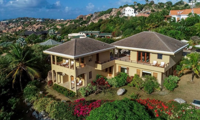 Little Trunk Bay Villa | Gorgeous 3 BR Villa with Spectacular Views of Crook's Bay. Renovated & Ready!