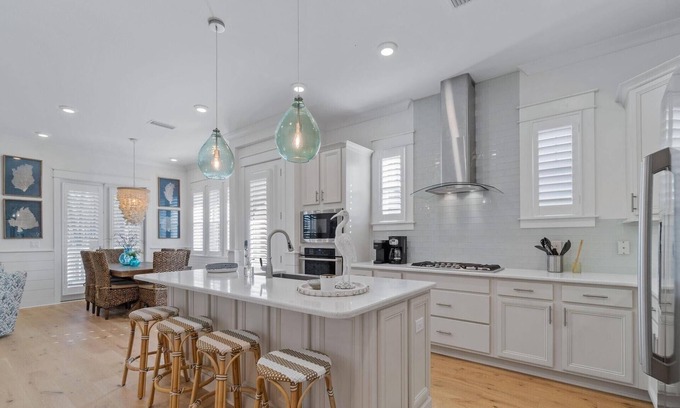 Panama City Beach House | Gorgeous 30A Beach rental with 6 seater golf cart included close to Hub/pool!
