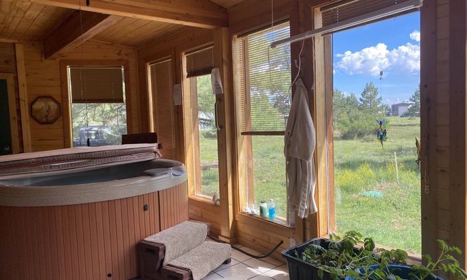 Chama House | Gorgeous 5 bedroom home on 4 acres