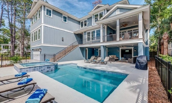 Palmetto Dunes House | Gorgeous 5 ⭐️ custom home! 5 king suites! FREE Spa Heat, Easy 5min walk to beach