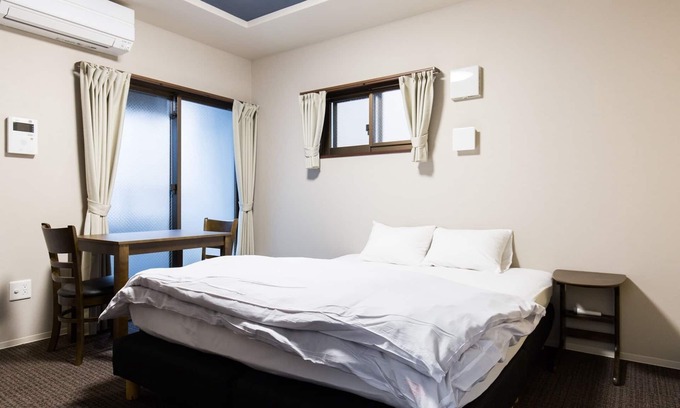 Central Kyoto Apartment | Gorgeous alone Also for remote work Queen bedroo/Kyoto Kyōto
