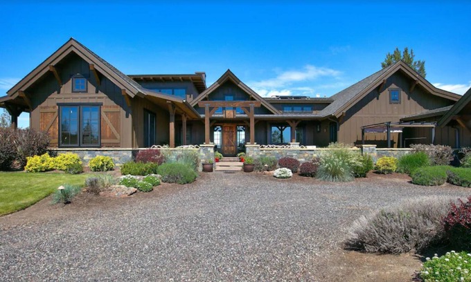 Crooked River Ranch House | Gorgeous Architectural Home on Pitchfork T. Ranch w/Organic Farm and Restaurant